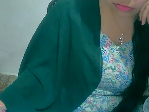 Chat XXX ao vivo de Cute_Aliyaa