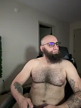 MastaWolfy's Live XXX Chat