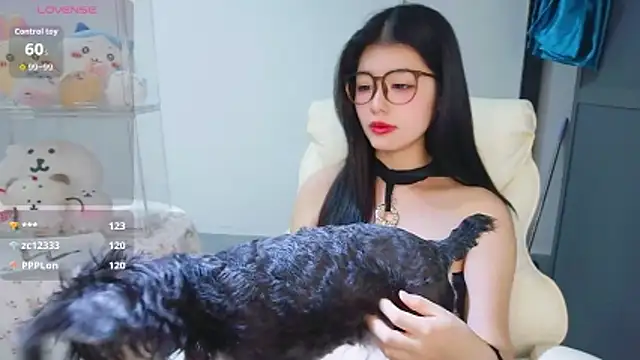 -XiaoYu-777 即時 XXX 聊天