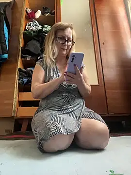 Irina2909@xhn Live XXX chat