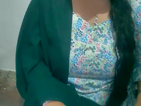 Cute_Aliyaa 라이브 XXX 채팅