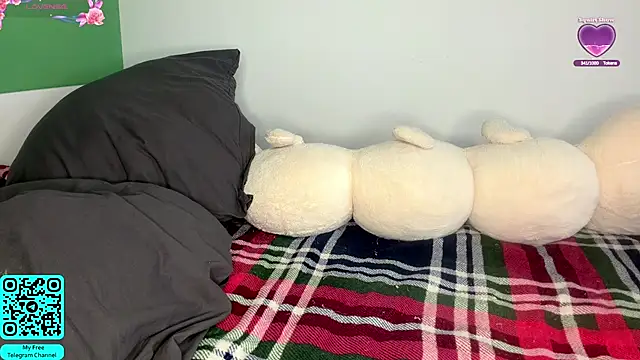 EngelAlman Adlı Modelin Canlı XXX Sohbeti