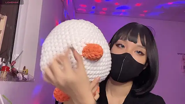 Tieu-May: онлайн-секс-чат