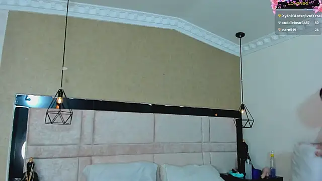 JustinePerry Show in webcam