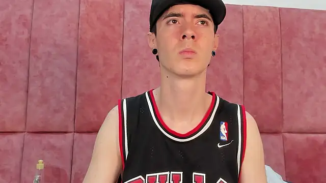 Lio_____'s Live XXX Chat