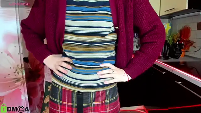 TayanaJons Chat XXX live