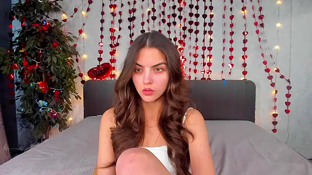 Chat XXX en directo de Milana_Crystal_