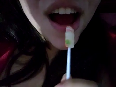 Chat XXX en directo de Lindaacoquita