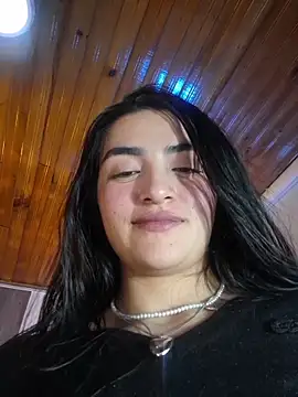 miel_gomez 现场XXX聊天