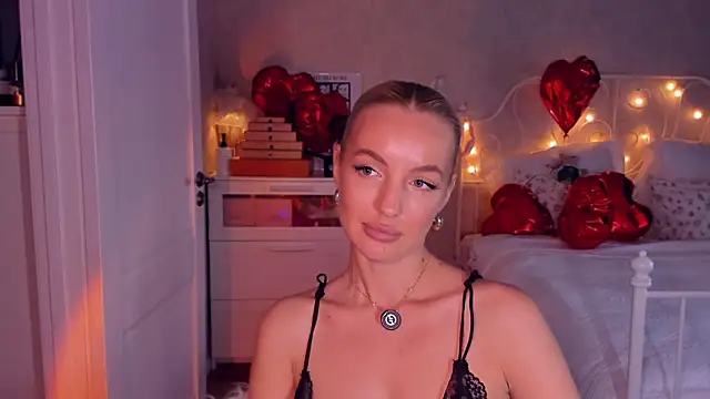 aestetick Chat XXX in diretta