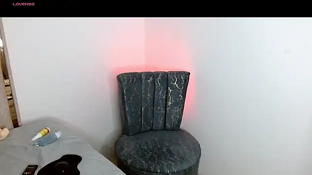 Онлайн чат XXX kyro_estrada