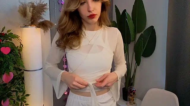 BrianneMallory 现场XXX聊天