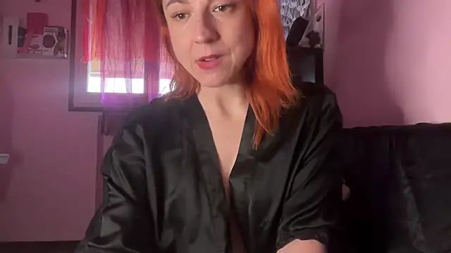 Nikky_Divine 现场XXX聊天