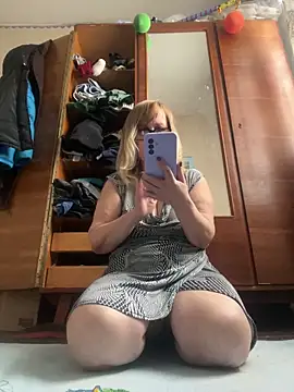 Irina2909@xh Live XXX-Chat