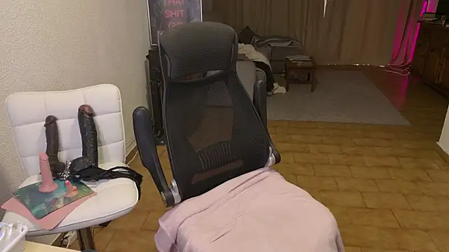 MargotGrey Chat XXX in diretta