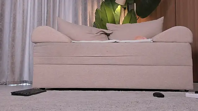 LisaAventi: онлайн-секс-чат