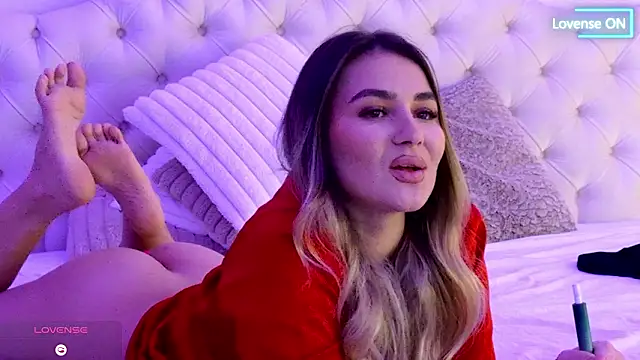 AniaKarenina Live XXX-chat