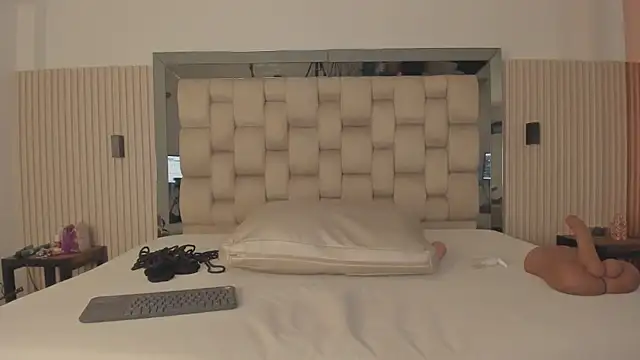 noah_pariss Live XXX Chat