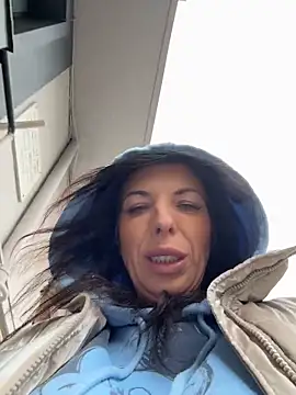 Almmaxxxx 现场XXX聊天