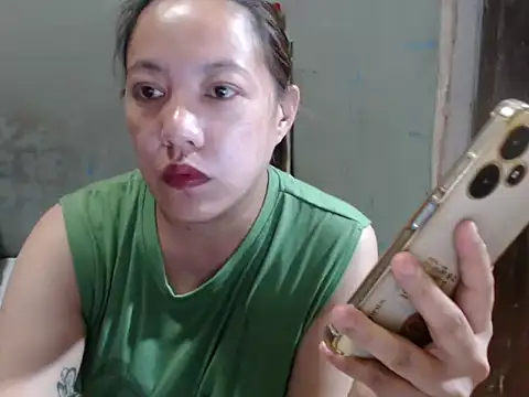 Rose_slut_squirt Chat XXX live