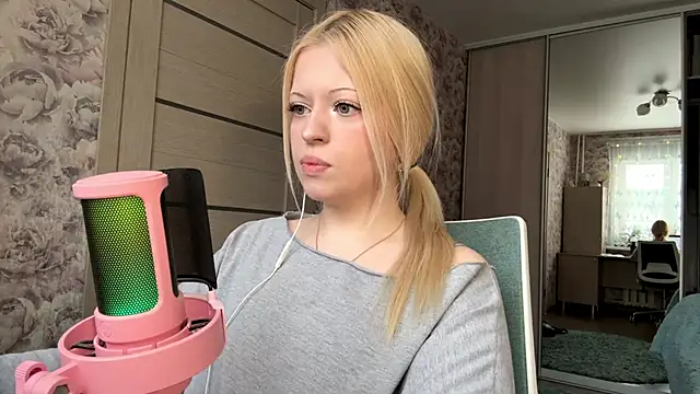 دردشة JeneeBIanks الجنسية المباشرة