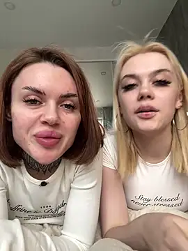 Chat +18 de Kate_Town ao vivo