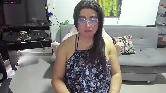 Онлайн чат XXX Khalifa_Gold