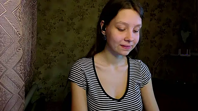 QutieDaSweet Live XXX-Chat