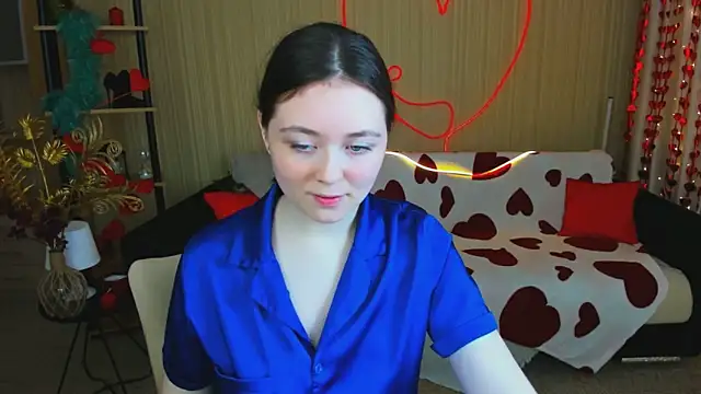 AlluringLookk 现场XXX聊天