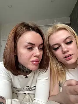 Kate_Town Adlı Modelin Web Kamerası Şovu