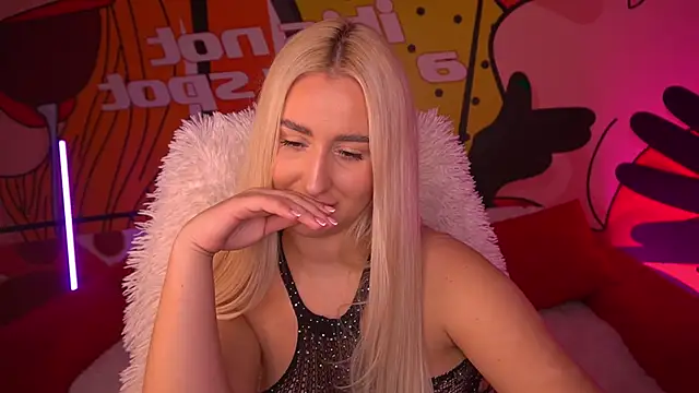 LiaBrazzerr লাইভ XXX চ্যাট