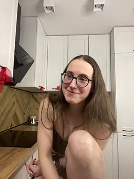 MartiniiSelenna's Live XXX Chat