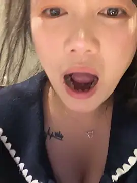 Pokazy przed kamerką – Molly-xiao