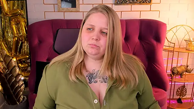 SladaDell's Live XXX Chat