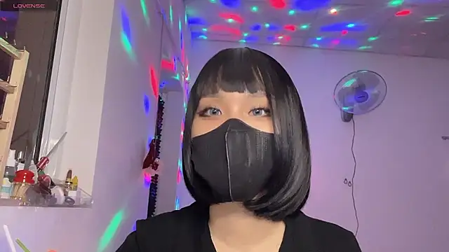 Tieu-May: онлайн-секс-чат