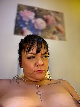 Your_HoneyXXXn Live XXX chat