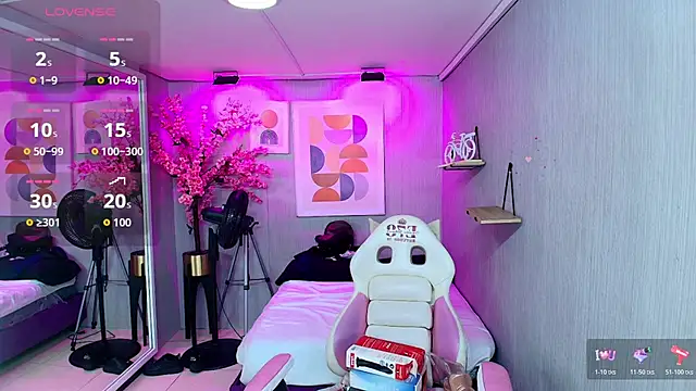 Maggy_t18n Live XXX chat