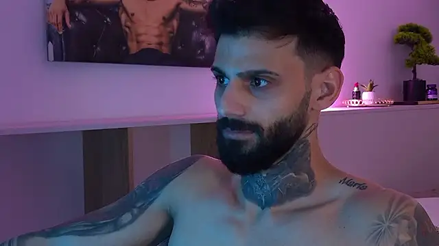 Živý XXX chat TristanGrey