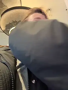 XXX chat uživo modela KishaMur