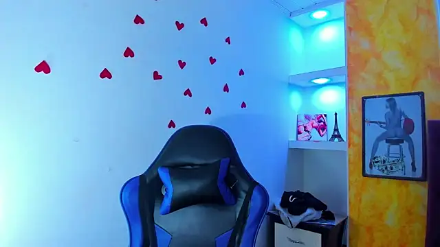 honeyluxe_'s Live XXX Chat