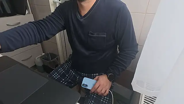 TARKAN1 라이브 XXX 채팅