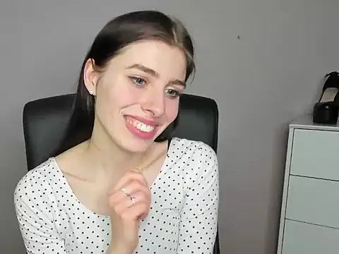 XXX chat uživo modela dreamPIA