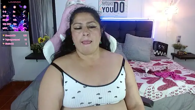 Keyla01_ élő XXX-chatje