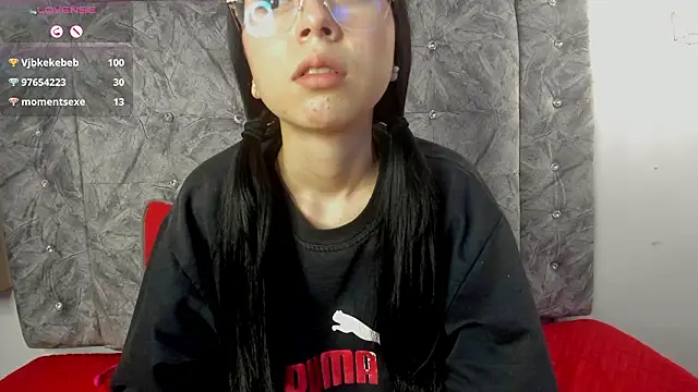 Chat XXX en directo de Natalye_23