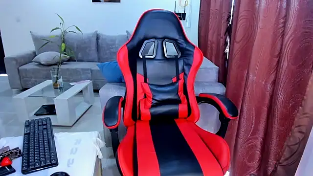 XXX chat uživo modela ashleyxlove1