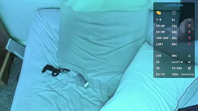 tomfork Chat XXX live