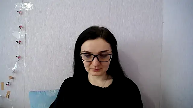 Shiny_gine Live XXX Chat