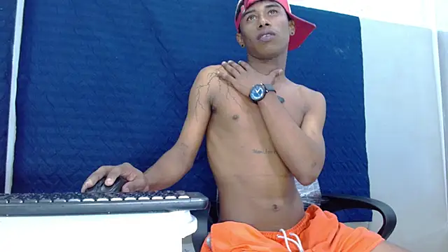 TonnyMarck Live XXX Chat