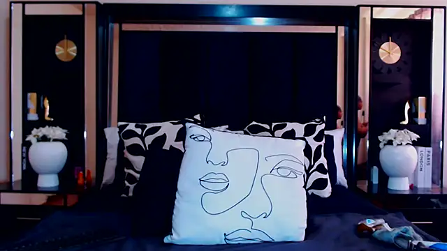 MONSTERTITS44DDD Live XXX-Chat