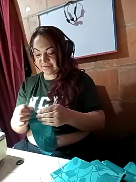 isis_milove Obrolan Langsung XXX